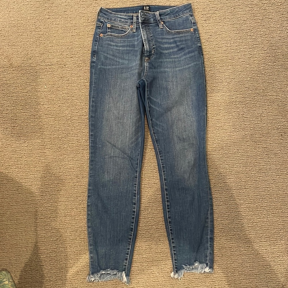 Gap Curvy Raw-hem True Skinny Jeans